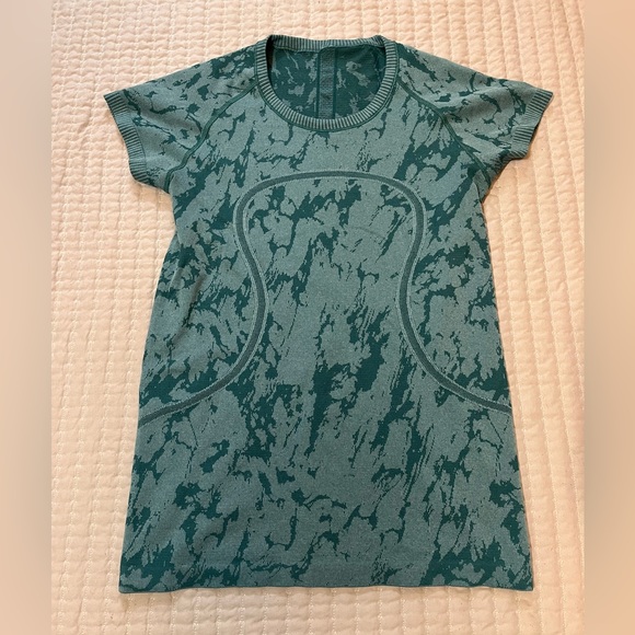 lululemon athletica Tops - Lululemon Teal Camo Swiftly Tech